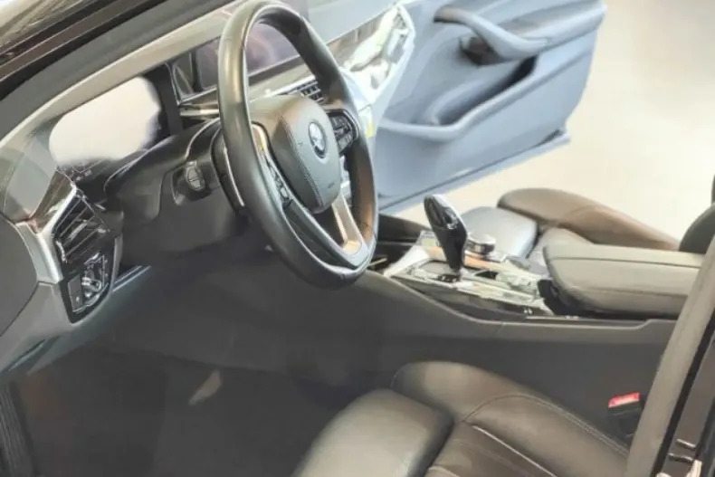 BMW 540 (Seria 5) din 2022 cu 67.588 km - oferta BMW189303 - foto 11