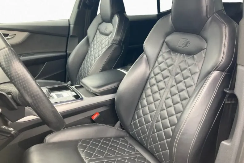 Audi SQ8 din 2022 cu 81.000 km - oferta AUD189304 - foto 8