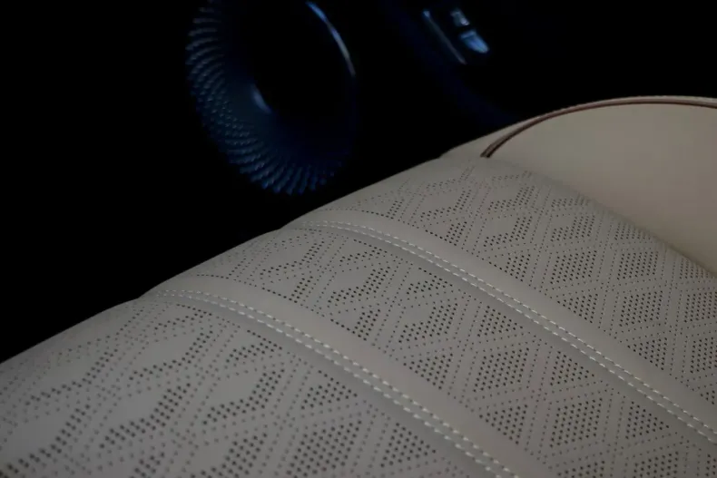 Bentley Flying Spur din 2025 cu 10.000 km - oferta BEN189305 - foto 27