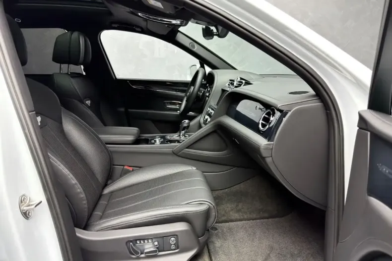 Bentley Bentayga din 2024 cu 27.273 km - oferta BEN189309 - foto 11