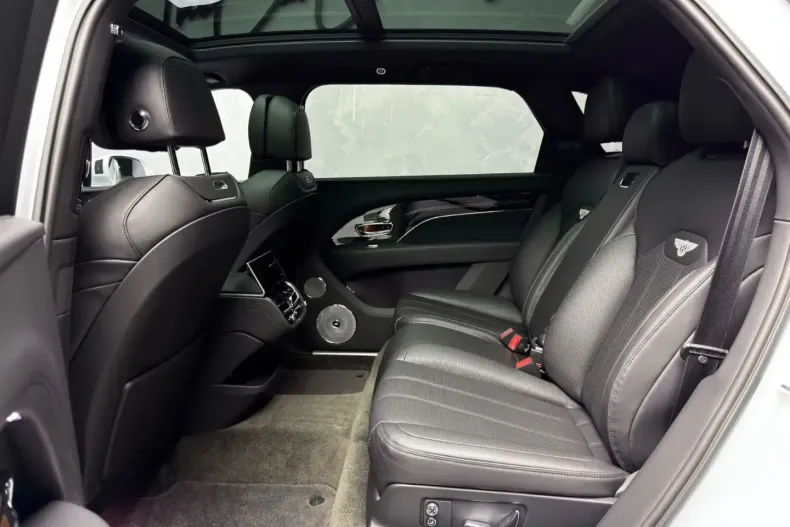 Bentley Bentayga din 2024 cu 27.273 km - oferta BEN189309 - foto 29