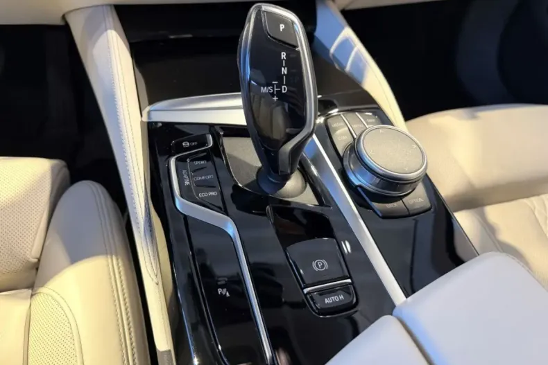 BMW 530 (Seria 5) din 2022 cu 85.000 km - oferta BMW189312 - foto 21