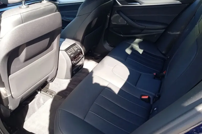 BMW 530 (Seria 5) din 2022 cu 83.208 km - oferta BMW189313 - foto 11