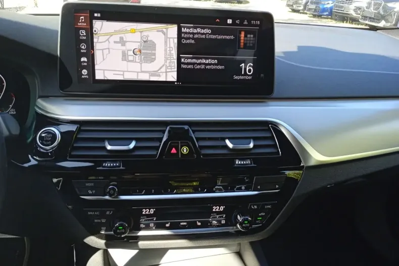 BMW 530 (Seria 5) din 2022 cu 83.208 km - oferta BMW189313 - foto 20