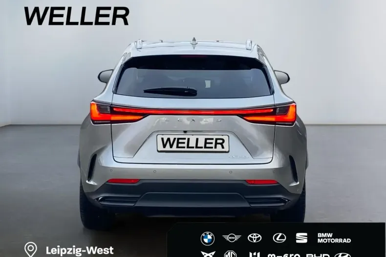 Lexus NX 350h din 2024 cu 10.693 km - oferta LEX189314 - foto 4