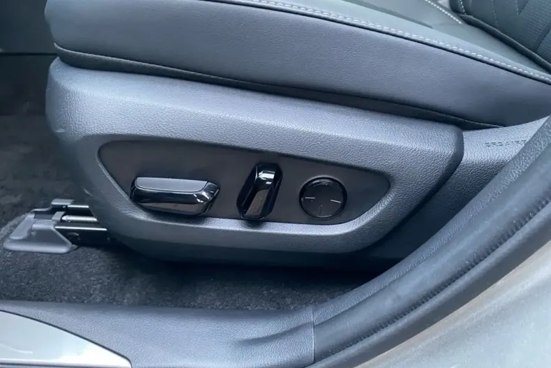 Lexus NX 350h din 2024 cu 10.693 km - oferta LEX189314 - foto 25