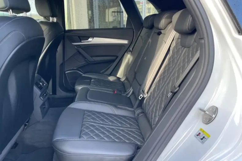 Audi Q5 din 2022 cu 51.238 km - oferta AUD189325 - foto 11