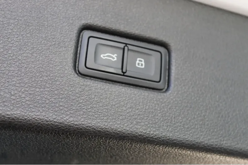 Audi Q5 din 2022 cu 56.000 km - oferta AUD189328 - foto 25