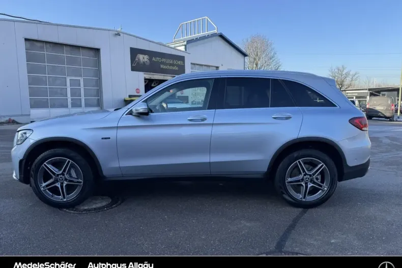 Mercedes-Benz GLC 300 (Clasa GLC) din 2021 cu 71.578 km - oferta MER189331 - foto 2