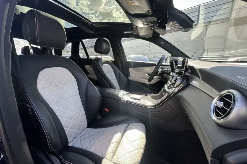 Mercedes-Benz GLC 300 (Clasa GLC) din 2021 cu 79.980 km - oferta MER189332 - foto 17