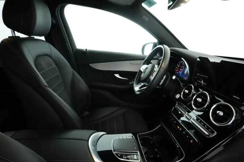 Mercedes-Benz GLC 300 (Clasa GLC) din 2022 cu 87.089 km - oferta MER189333 - foto 16