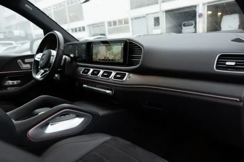 Mercedes-Benz GLE 350 (Clasa GLE) din 2022 cu 67.548 km - oferta MER189338 - foto 2