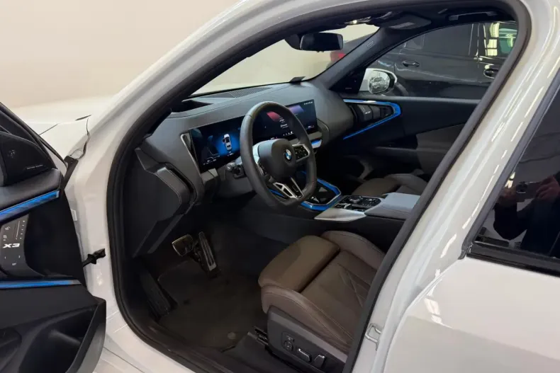 BMW X3 (Seria X) din 2025 cu 9.200 km - oferta BMW189348 - foto 10