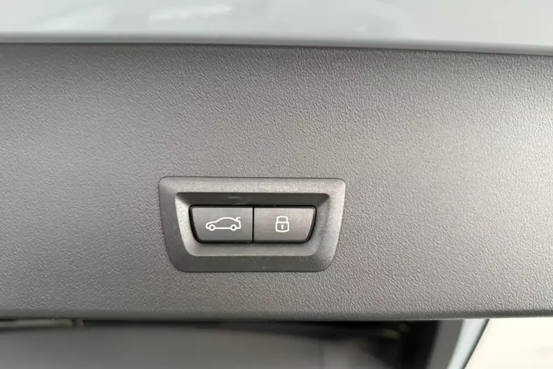 BMW X3 (Seria X) din 2025 cu 12.900 km - oferta BMW189349 - foto 20