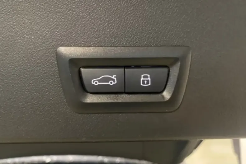 BMW X3 (Seria X) din 2025 cu 12.400 km - oferta BMW189354 - foto 21