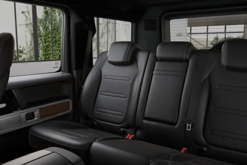 Mercedes-Benz G 450 (Clasa G) din 2025 cu 3.083 km - oferta MER189357 - foto 9