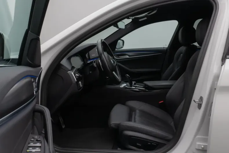 BMW 530 (Seria 5) din 2022 cu 83.491 km - oferta BMW189366 - foto 19