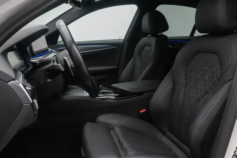 BMW 530 (Seria 5) din 2022 cu 94.179 km - oferta BMW189367 - foto 33