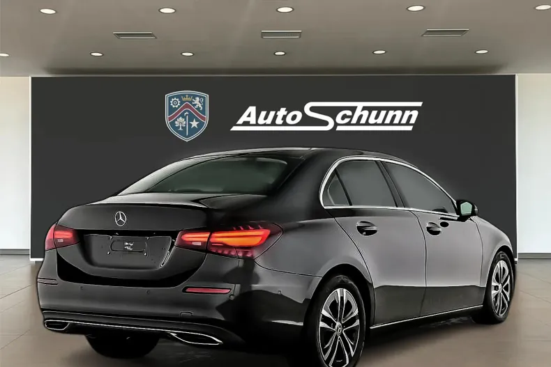 Mercedes-Benz A 200 (Clasa A) din 2024 cu 11.000 km - oferta MER189396 - foto 2