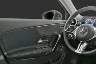 Mercedes-Benz A 200 (Clasa A) din 2024 cu 11.000 km - oferta MER189396 - foto 9