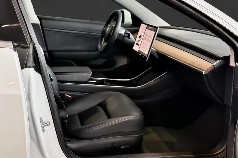 Tesla Model 3 din 2020 cu 138.700 km - oferta TES189416 - foto 16