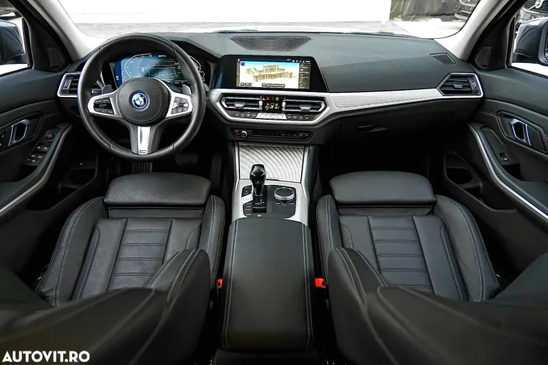 BMW Seria 3 din 2021 cu 95.700 km - oferta BMW189461 - foto 3