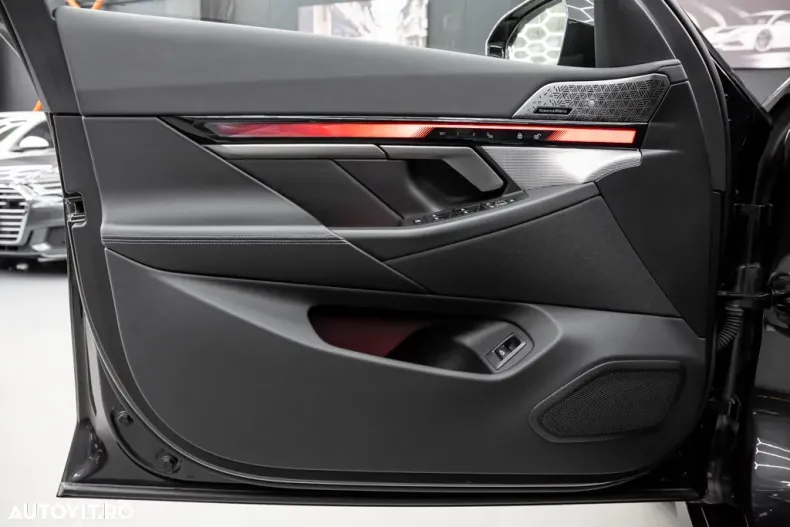 BMW Seria 5 din 2024 cu 20.000 km - oferta BMW189535 - foto 38