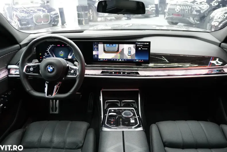 BMW Seria 7 din 2024 cu 29.660 km - oferta BMW189557 - foto 9
