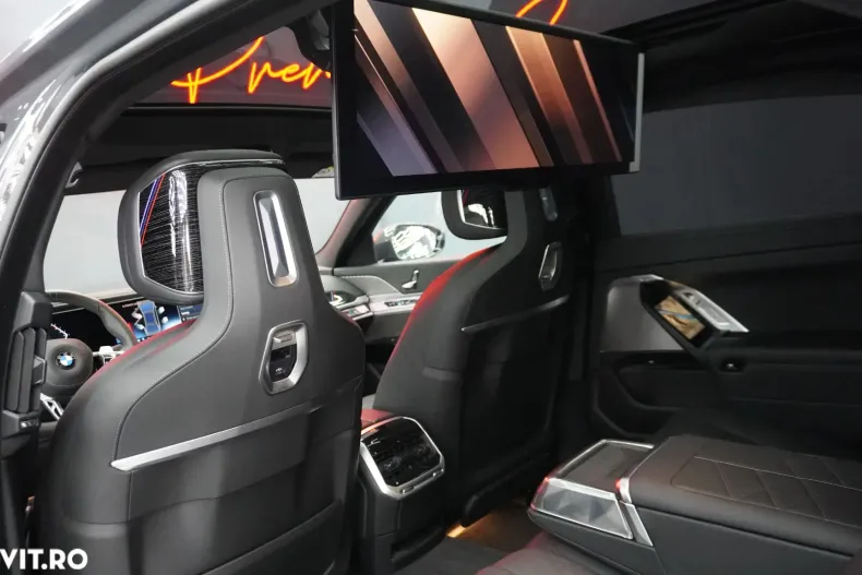 BMW Seria 7 din 2024 cu 29.660 km - oferta BMW189557 - foto 11