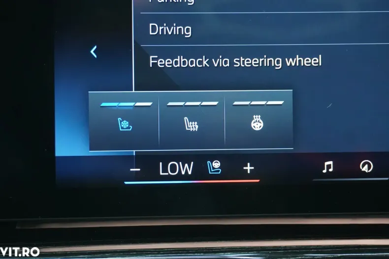 BMW Seria 7 din 2024 cu 29.660 km - oferta BMW189557 - foto 25