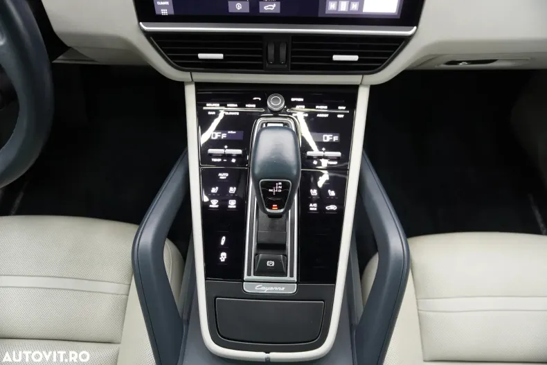 Porsche Cayenne Coupe din 2020 cu 58.859 km - oferta POR189569 - foto 23