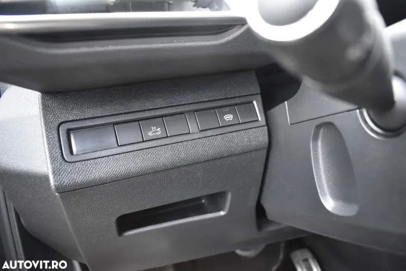 Peugeot 3008 din 2020 cu 77.990 km - oferta PEU189590 - foto 31