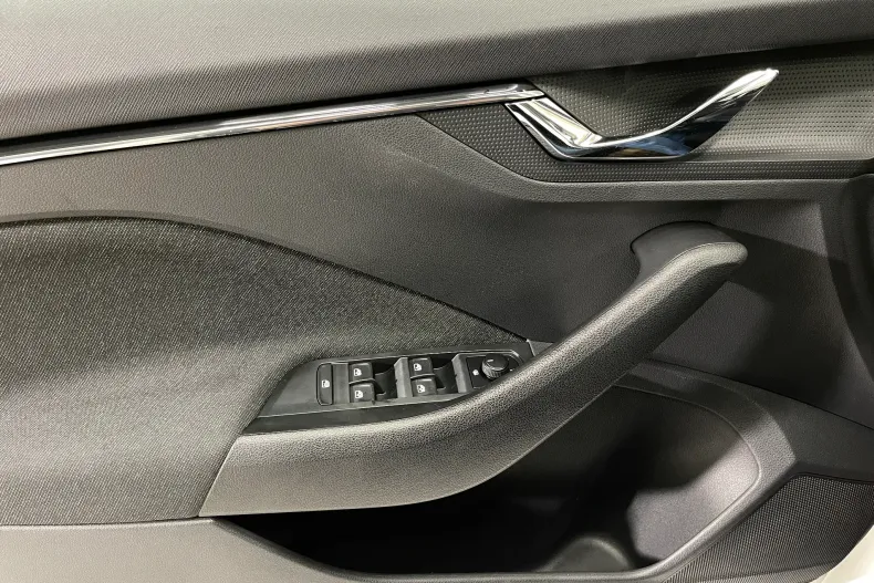 Skoda Scala din 2020 cu 140.350 km - oferta SKO189594 - foto 22