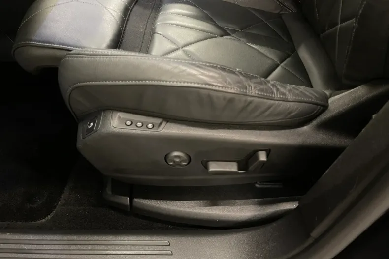 DS Automobiles DS 7 Crossback din 2020 cu 97.211 km - oferta DSA189596 - foto 34