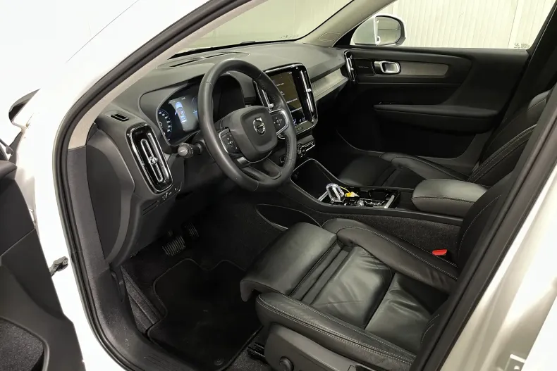 Volvo XC40 din 2021 cu 109.281 km - oferta VOL189597 - foto 5