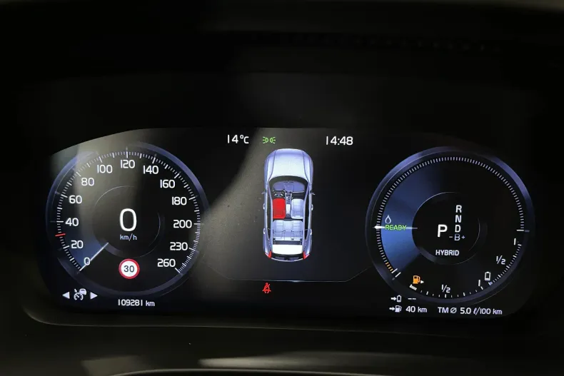 Volvo XC40 din 2021 cu 109.281 km - oferta VOL189597 - foto 29