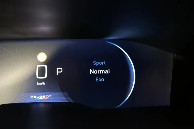 Peugeot 508 din 2024 cu 85.125 km - oferta PEU189598 - foto 25