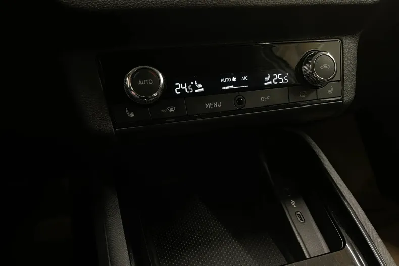 Skoda Scala din 2020 cu 95.635 km - oferta SKO189603 - foto 19