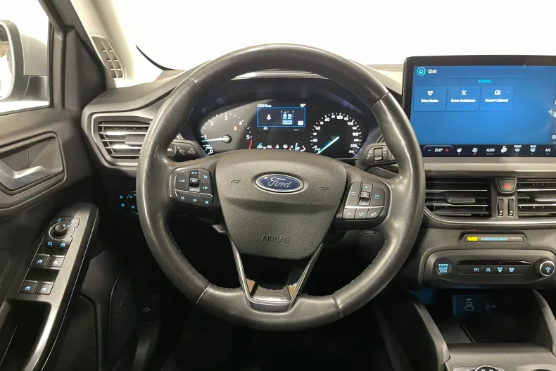 Ford Focus din 2023 cu 120.315 km - oferta FOR189683 - foto 6