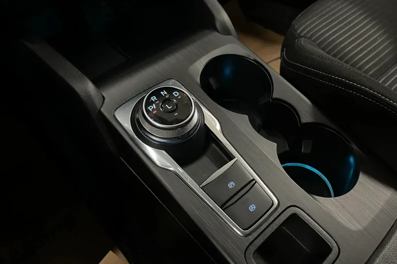 Ford Focus din 2023 cu 120.315 km - oferta FOR189683 - foto 23