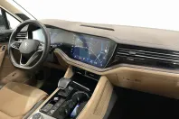 Volkswagen Touareg din 2021 cu 95.507 km - oferta VOL189738 - foto 8