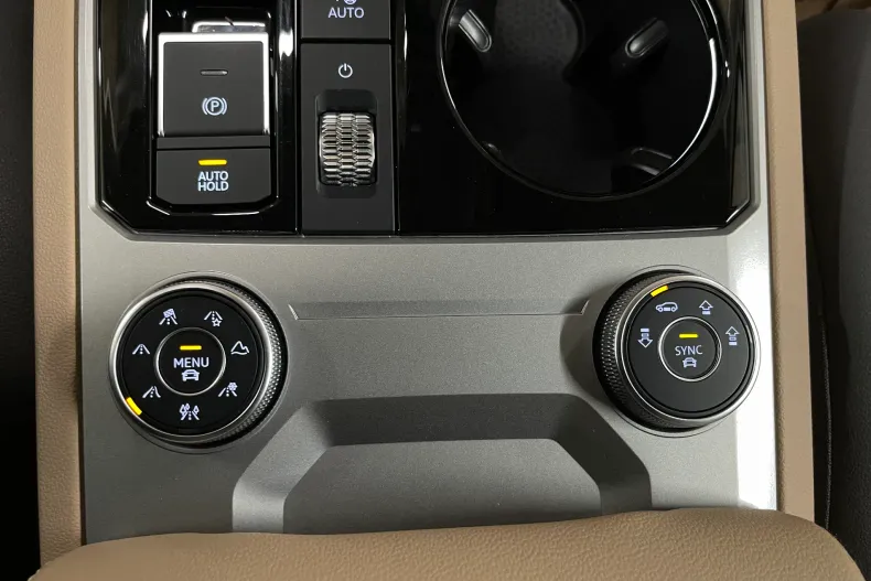 Volkswagen Touareg din 2021 cu 95.507 km - oferta VOL189738 - foto 32