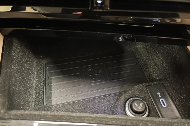 Volkswagen Touareg din 2021 cu 95.507 km - oferta VOL189738 - foto 33