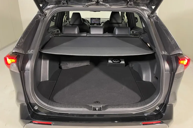 Toyota RAV4 din 2021 cu 154.642 km - oferta TOY189783 - foto 12