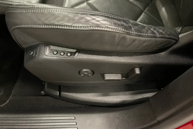 DS Automobiles DS 7 Crossback din 2020 cu 125.985 km - oferta DSA189801 - foto 31