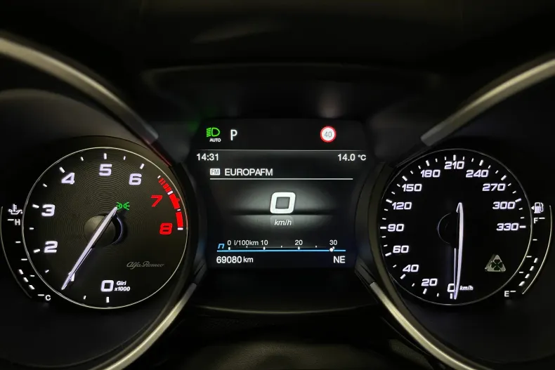 Alfa Romeo Stelvio din 2021 cu 69.080 km - oferta ALF189851 - foto 33