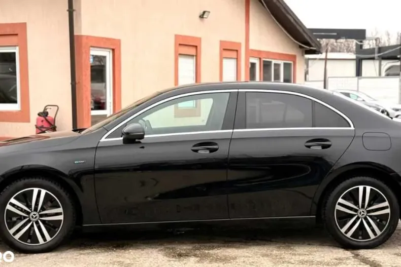 Mercedes-Benz A 250 (Clasa A) din 2020 cu 93.000 km - oferta MER189913 - foto 4