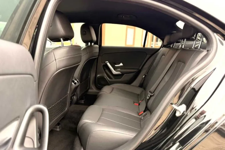 Mercedes-Benz A 250 (Clasa A) din 2020 cu 93.000 km - oferta MER189913 - foto 17