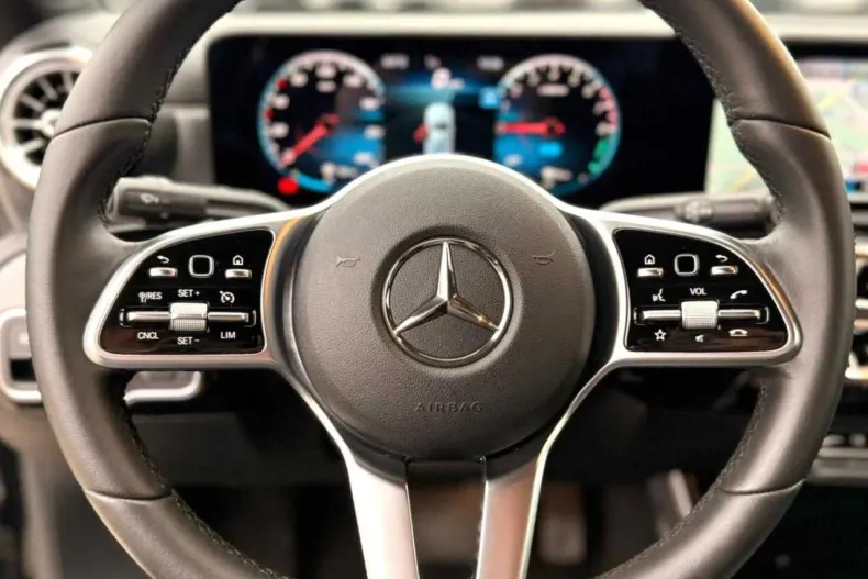 Mercedes-Benz A 250 (Clasa A) din 2020 cu 93.000 km - oferta MER189913 - foto 23