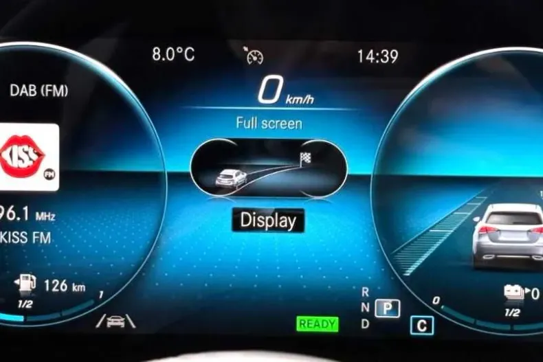 Mercedes-Benz A 250 (Clasa A) din 2020 cu 93.000 km - oferta MER189913 - foto 31